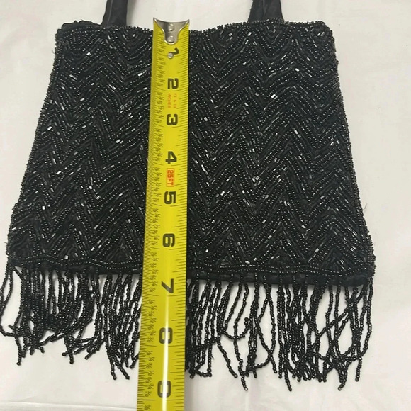 Vintage Hand Beaded Black Evening Purse with shoulder strap. This is a gem!! - Picture 3 of 6